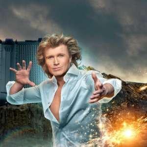 Hans Klok: The World’s Fastest Magician