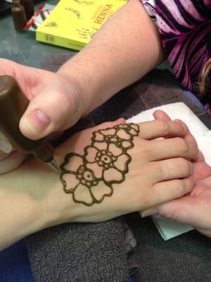 Henna with Missy today!