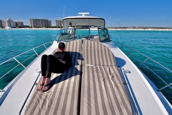 Large chaise lounge on foredeck