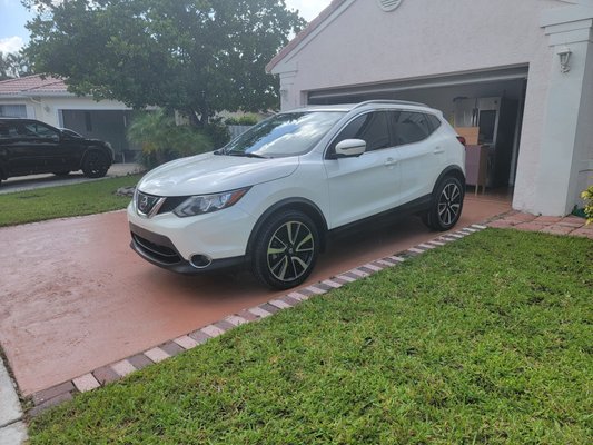 My 2108 Rogue Sport with new SUMITOMO HTR WX 2 Tires