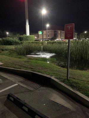 Nice fountain providing some relaxing atmosphere while you charge.