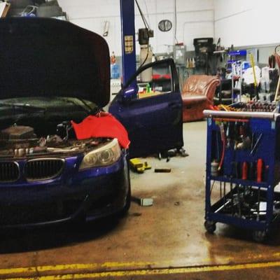 E60 M5 in for a new starter at Five Star Auto Clinic