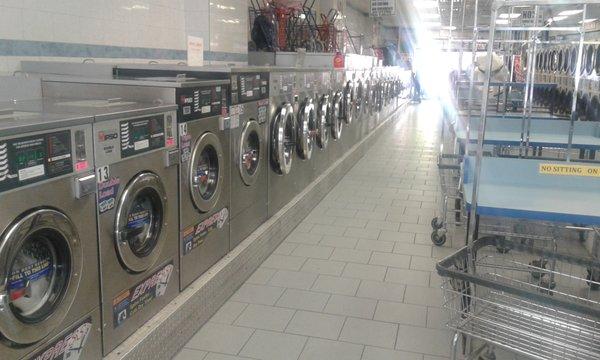 9 Different Sizes of Washers Available including a 90lb MEGA Washer