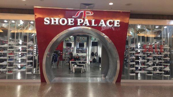 Shoe Palace