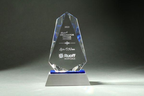 A Crystal and Aluminum award for our client, Ruoff Mortgage