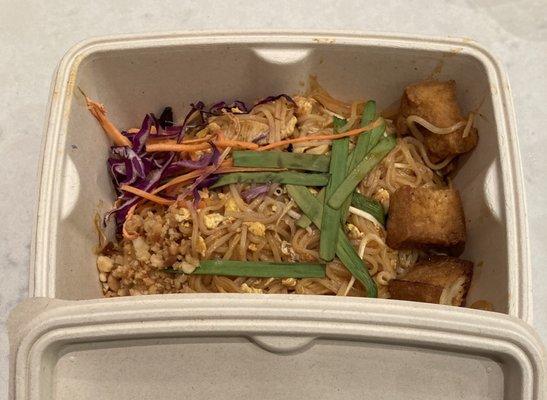 Chicken pad Thai in a compostable box.