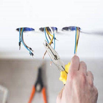 licensed electrician Los Angeles