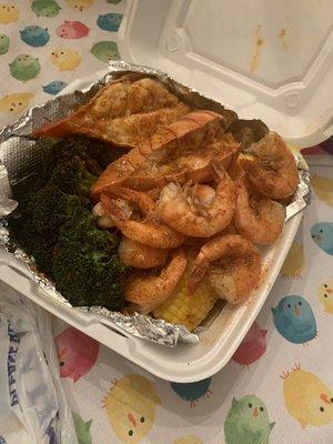 Lobster, shrimp, corn and broccoli