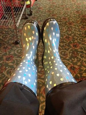 Rain drop rain boots.