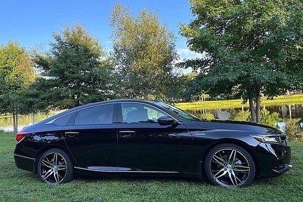 Black Honda Accord Luxury Sedan