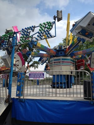 I want to puke just watching this ride!