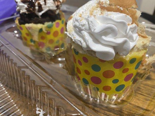 Banana pudding and some type of chocolate cheesecake