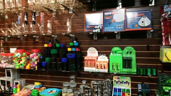 Great selection of quality name brand vaporizers, storage jars silicone and glass, pax volcano firefly stok r series and many more