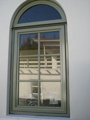 Universal Windows & Doors