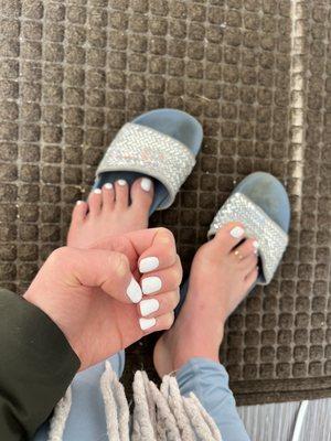 Dazzle dry mani pedi vegan white Lightning