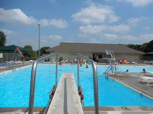 Meadows Community Center & Pool