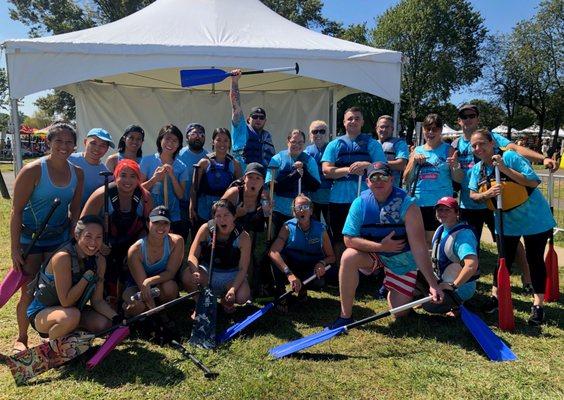 Delta's Dragon Boat team poses with T-Mobile, our event sponsor.