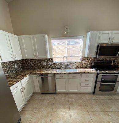 Kitchen Cabinets (After)