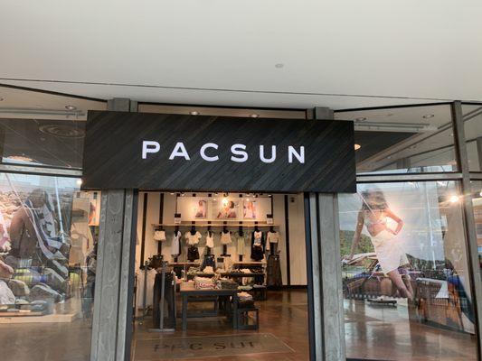 PacSun