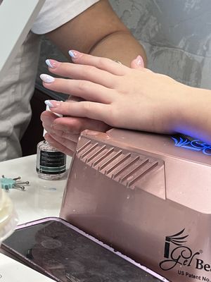 Luxe Nail Bar