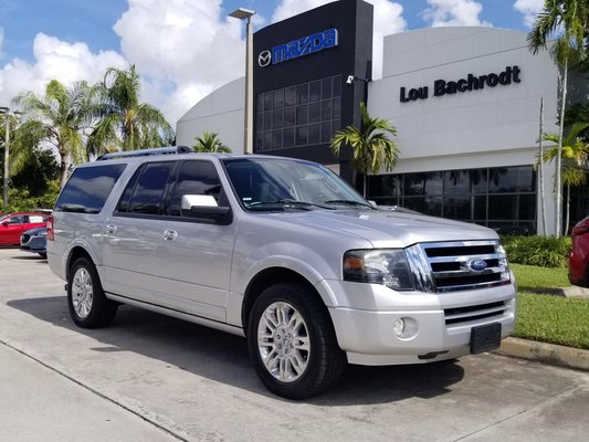 Lou Bachrodt Mazda - Large & in charge Ford Expedition