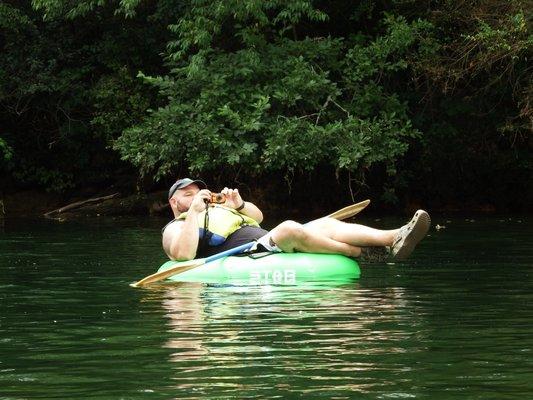 Family visit  guided River Tubing all 16