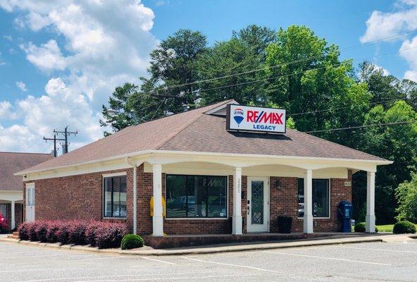 RE/MAX Executive Gastonia