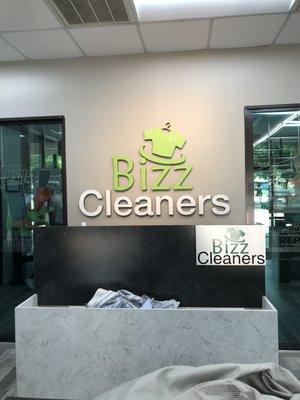 Bizz Cleaners