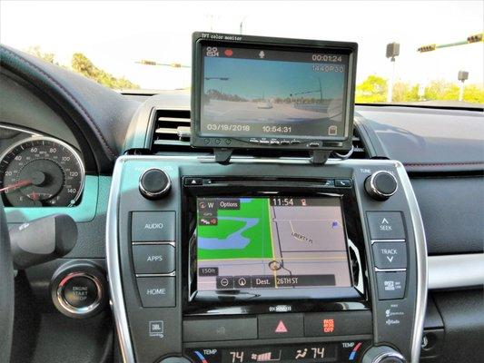 GPS navigation system and rear camera for live traffic view.