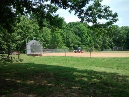 SI LOVELL MEMORIAL BALL FIELD