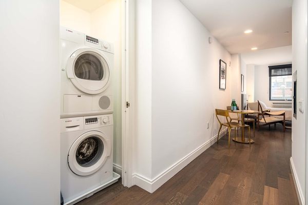 In-Unit Washer & Dryer in Studio