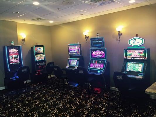 5 slot machines