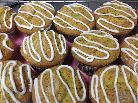 Lemon poppy seed muffins. (: