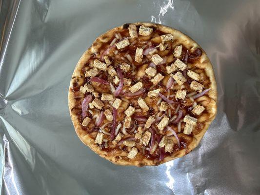 Vegan Chikn BBQ Pizza