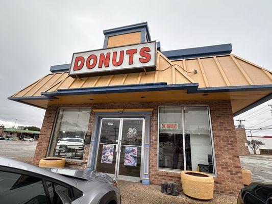 Zak's Donuts