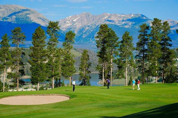 Golfing at the Keystone Ranch Golf Course!