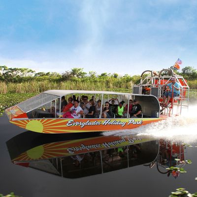 Sundance airboat at Everglades Holiday Park