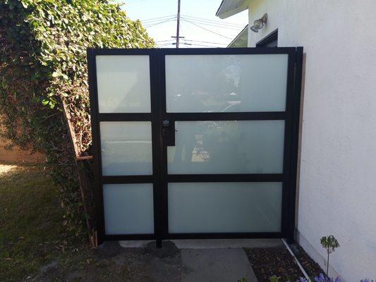 Glass pedestrian gate