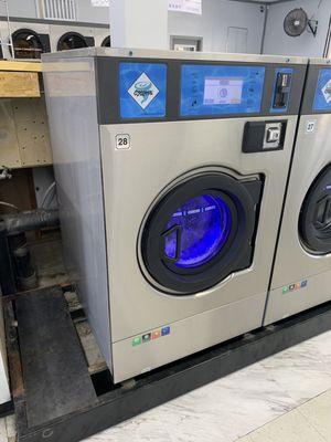 $4/$5/$6 (depending on size of cyclone washers) for a 28-minute washing cycle (Sep 2024)