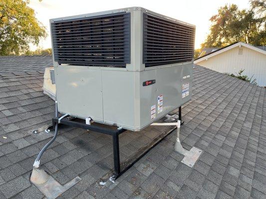 New Trane heat pump package A/C