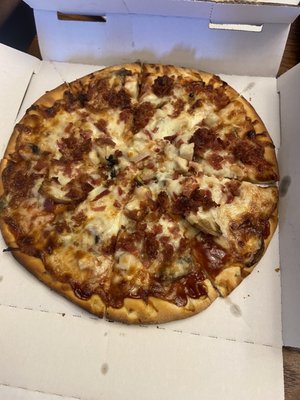 Small Bbq chicken pizza