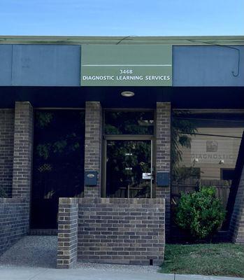 Storefront behind Red Lobster. Door faces south, on the back side of the office complex from Research/183.