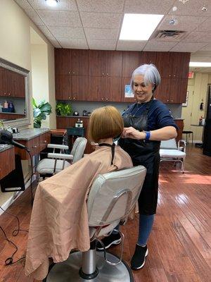 Roots To Ends Hair Salon