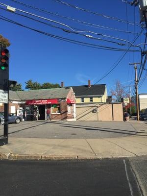 Quick Stop -- 496 Washington Street / Route 1A, Norwood               Storefront