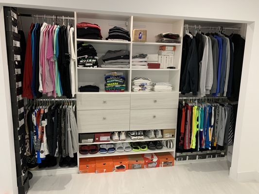 Closets by Emilio