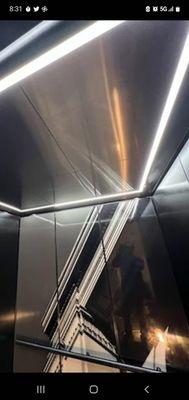 dynamic elevator cab