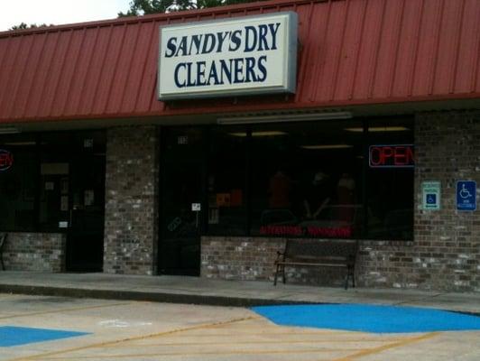 Sandy's Dry Cleaners