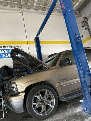 Demetrio’s Auto Repair & Tires