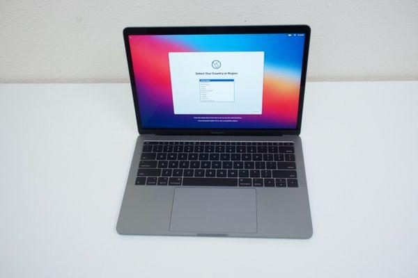 Apple MacBook Pro - We have this Model starting at $500!!