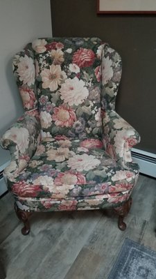 Armchair 32 wide x 46 high